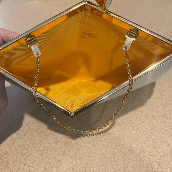 Etra 50’s Vintage Beige Leather Clutch EUC - Picture 3 of 7